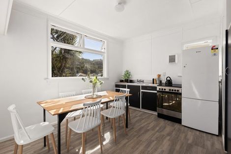 Photo of property in 62 Stanley Street, Berhampore, Wellington, 6023