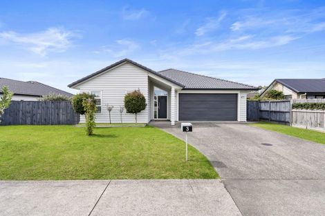 Photo of property in 3 Kuawa Drive, Kumeu, 0810
