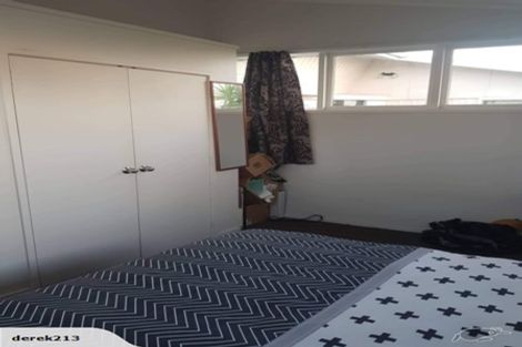 Photo of property in 24 Tiri Tiri Road, Birkdale, Auckland, 0626