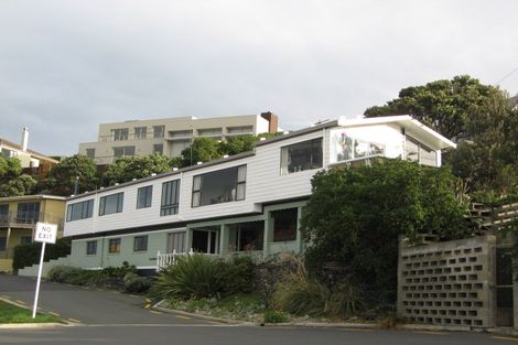 Photo of property in 2a Second Beach Road, Saint Clair, Dunedin, 9012