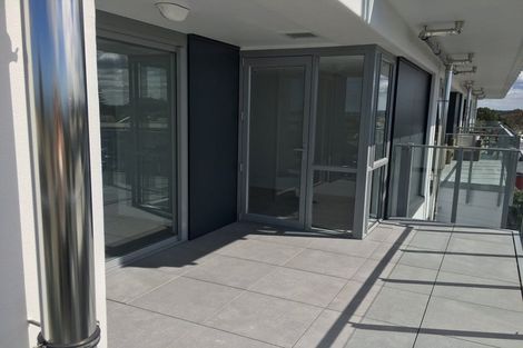 Photo of property in Bella Vista, 3g/84 Gunner Drive, Te Atatu Peninsula, Auckland, 0610