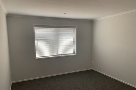 Photo of property in 16 Anglers Way, Omokoroa, 3114