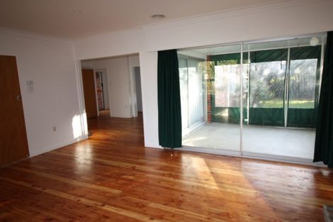 Photo of property in 4 Belgrave Place, Awapuni, Palmerston North, 4412
