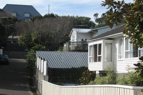 Photo of property in 17 Duthie Street, Karori, Wellington, 6012