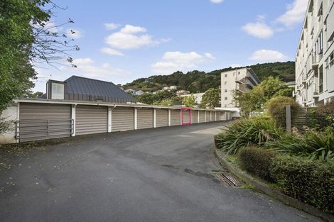 Photo of property in 19/4 Claremont Grove, Mount Victoria, Wellington, 6011