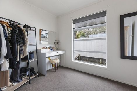 Photo of property in 77 Pohutukawa Place, Bell Block, New Plymouth, 4312