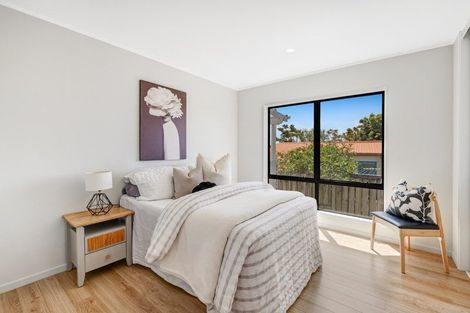 Photo of property in 1/12 Jumento Place, Unsworth Heights, Auckland, 0632