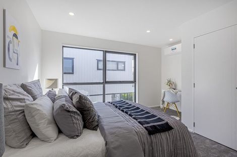 Photo of property in 3/16 Williamson Avenue, Belmont, Auckland, 0622