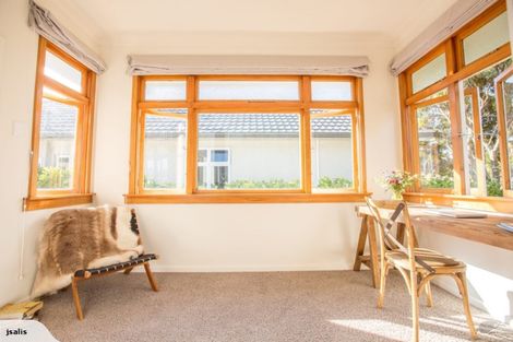 Photo of property in 3 Turi Street, Welbourn, New Plymouth, 4312