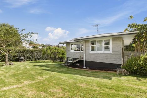 Photo of property in 38 Omokoroa Road, Omokoroa, 3114