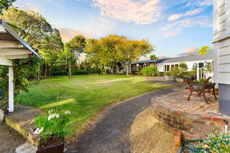 Photo of property in 71 Hamilton Road, Waimauku, 0881