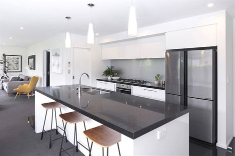 Photo of property in 8 Whitau Place, Marshland, Christchurch, 8083