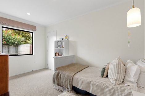 Photo of property in 10 Erskine Street, Lake Hayes, Queenstown, 9304