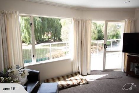 Photo of property in 3 Willow Dell, Westmorland, Christchurch, 8025