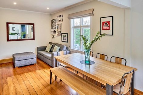 Photo of property in 7 Finnimore Terrace, Vogeltown, Wellington, 6021