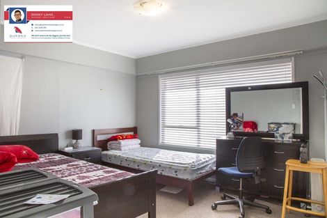 Photo of property in 2 Malters Place, Browns Bay, Auckland, 0630