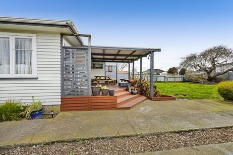 Photo of property in 8 Pacey Avenue, Hawera, 4610