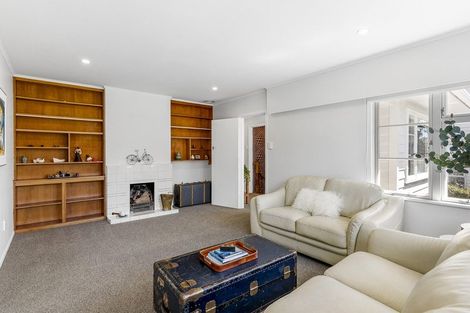 Photo of property in 103 Kenmore Street, Newlands, Wellington, 6037