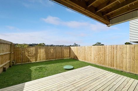 Photo of property in 4/28 Ludlow Terrace, Totara Vale, Auckland, 0627