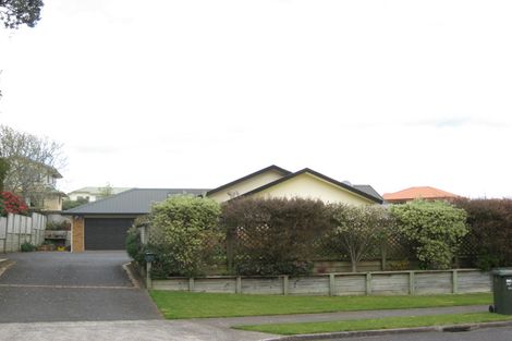 Photo of property in 3 Adam Lile Drive, Highlands Park, New Plymouth, 4312