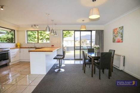 Photo of property in 6 Holmcroft Court, Cracroft, Christchurch, 8022