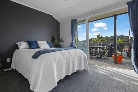 Photo of property in 2 Cable Bay Block Road, Cable Bay, 0420