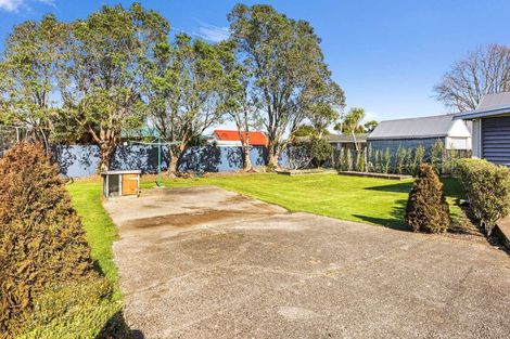 Photo of property in 22 Queen Street, Westport, 7825