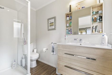 Photo of property in 39 Utopia Park Heights, Welcome Bay, Tauranga, 3112