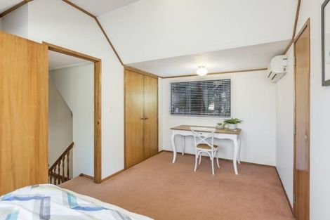 Photo of property in 3/16 Mahara Avenue, Birkenhead, Auckland, 0626