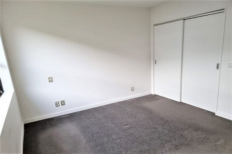 Photo of property in 8 Desert Gold Lane, Wallaceville, Upper Hutt, 5018