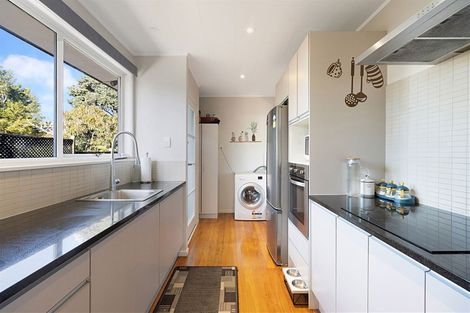 Photo of property in 63a Harrington Road, Henderson, Auckland, 0610