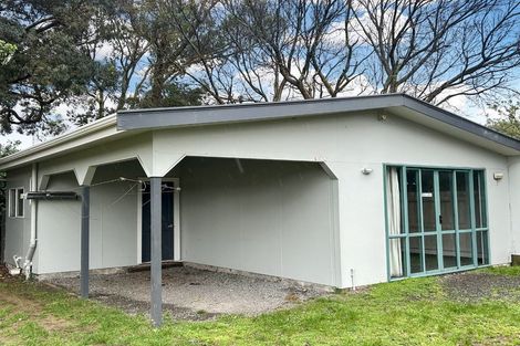 Photo of property in 73 Martin Road, Paraparaumu Beach, Paraparaumu, 5032