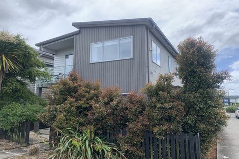 Photo of property in 2 Blackbird Lane, Hobsonville, Auckland, 0616