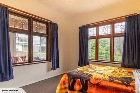 Photo of property in 72 Glen Road, The Glen, Dunedin, 9011
