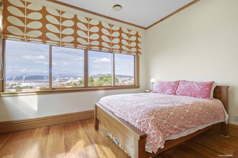 Photo of property in 37 Grant Road, Thorndon, Wellington, 6011