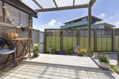 Photo of property in 3 Tua Tua Place, Baylys Beach, Dargaville, 0377