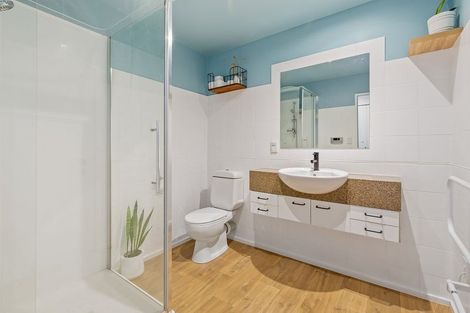 Photo of property in 11/166 Mokoia Road, Chatswood, Auckland, 0626