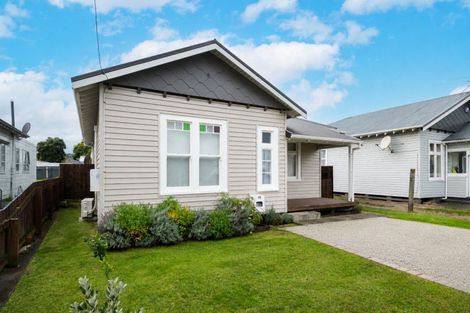 Photo of property in 245 Kahutia Street, Gisborne, 4010