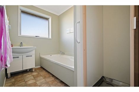 Photo of property in 2/110 Barbour Street, Waltham, Christchurch, 8011