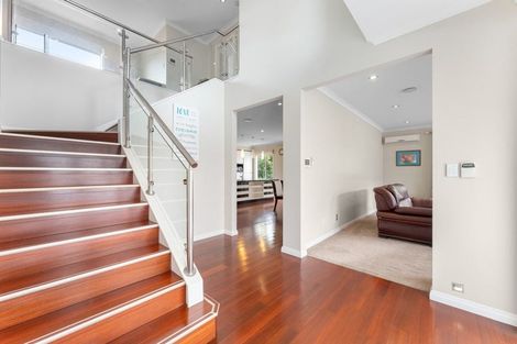 Photo of property in 37a Dominion Street, Takapuna, Auckland, 0622