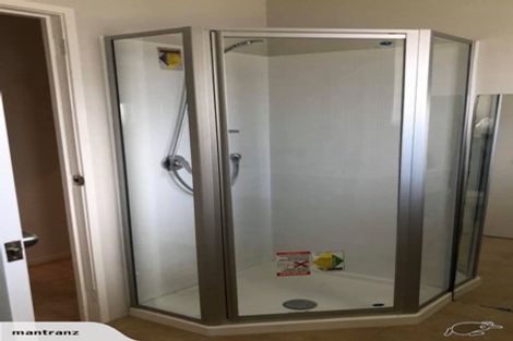 Photo of property in 1/27 Pakuranga Road, Pakuranga, Auckland, 2010