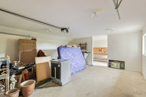 Photo of property in 18 Ashmore Drive, Frankleigh Park, New Plymouth, 4310