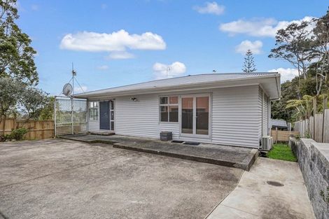 Photo of property in 33b Fairmount Road, Titirangi, Auckland, 0604