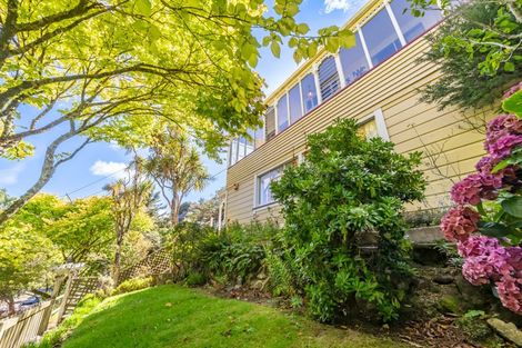 Photo of property in 185 Glenmore Street, Kelburn, Wellington, 6012