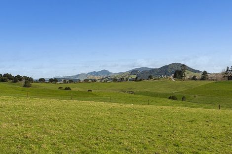 Photo of property in 1065 Pipiwai Road, Ruatangata West, Whangarei, 0176