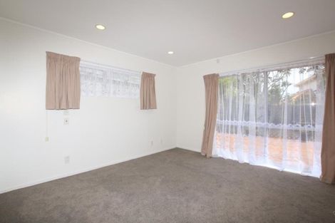 Photo of property in 19 Mt Blanc Place, Northpark, Auckland, 2013