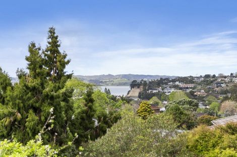Photo of property in 63 Parkhill Road, Mellons Bay, Auckland, 2014