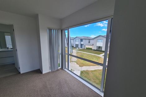 Photo of property in 2 Treestump Road, Takanini, 2112