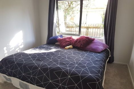 Photo of property in 19a Gaylands Place, Opaheke, Papakura, 2113