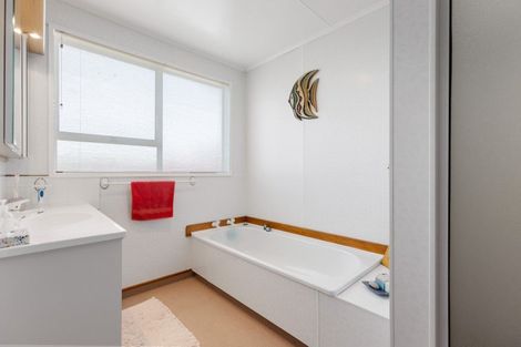 Photo of property in 4 Caulfeild Street, Ranfurly, 9332